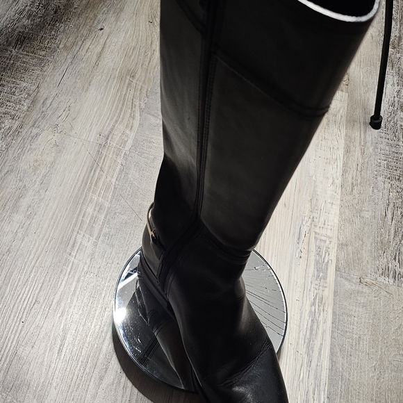 Authentic Tory Burch Kneel High Black Leather Riding Boots - Picture 7 of 16